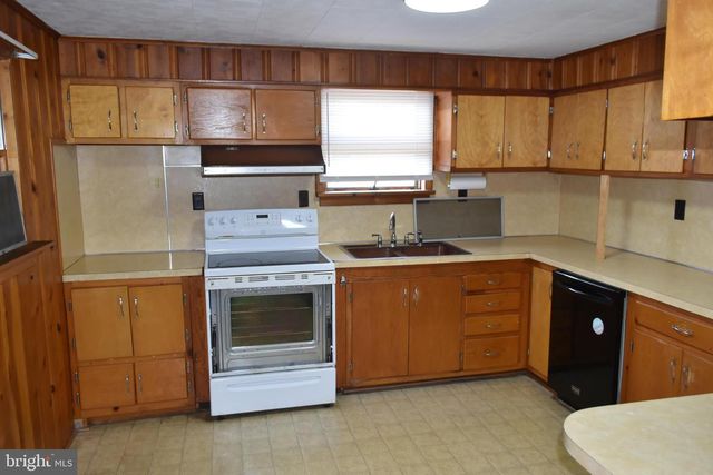 45 ELM ST, Lemoyne, PA 17043