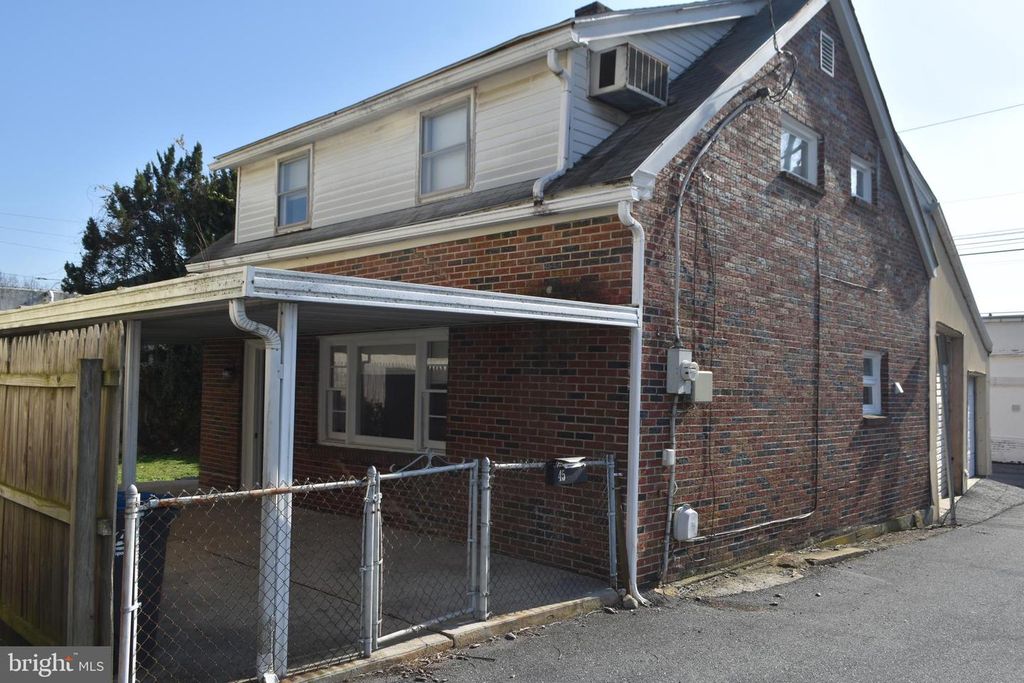 45 ELM ST, Lemoyne, PA 17043