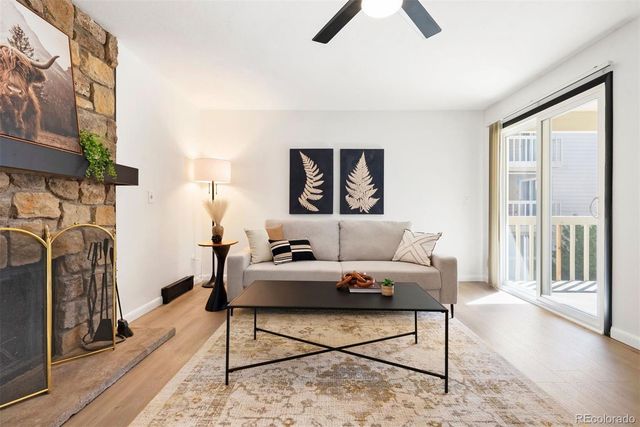 4074 S Atchison Way 203, Aurora, CO 80014