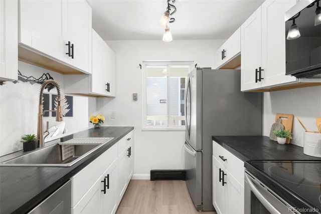 4074 S Atchison Way 203, Aurora, CO 80014