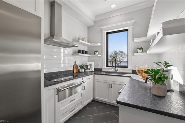 230 Wentworth CT, Suffolk, VA 23436