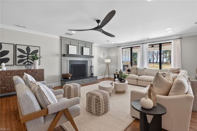 230 Wentworth CT, Suffolk, VA 23436