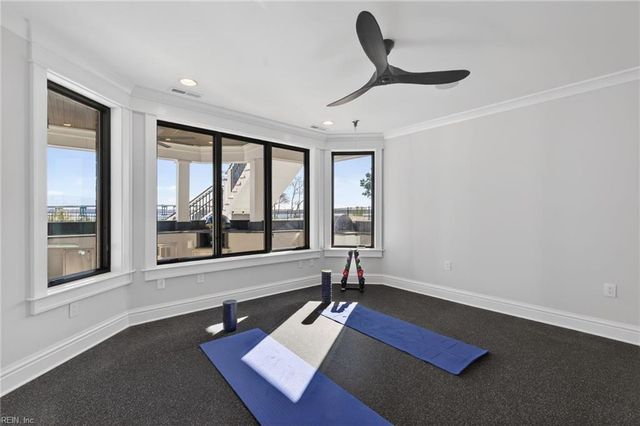 230 Wentworth CT, Suffolk, VA 23436