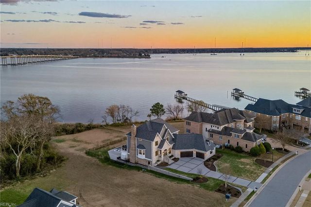 230 Wentworth CT, Suffolk, VA 23436