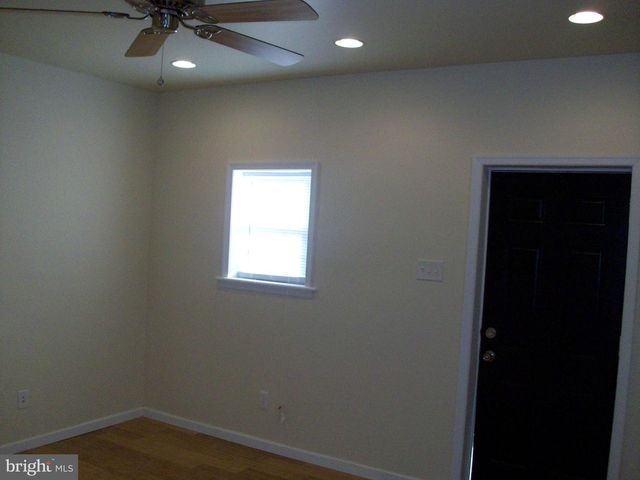 1239 S BONSALL ST, Philadelphia, PA 19146