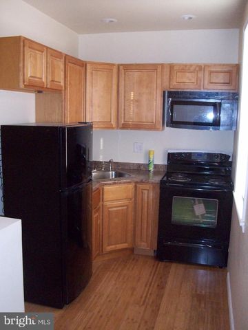 1239 S BONSALL ST, Philadelphia, PA 19146