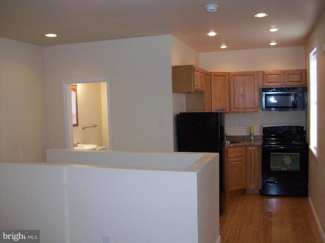 1239 S BONSALL ST, Philadelphia, PA 19146