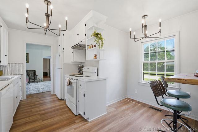 1721 Broadway Place, Ardmore, OK 73401