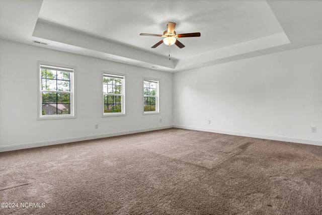 512 Everett Glades, Sneads Ferry, NC 28460