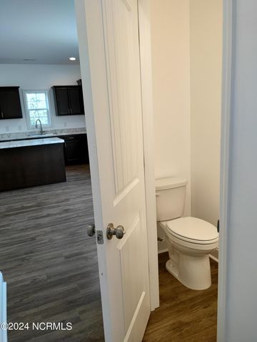 512 Everett Glades, Sneads Ferry, NC 28460