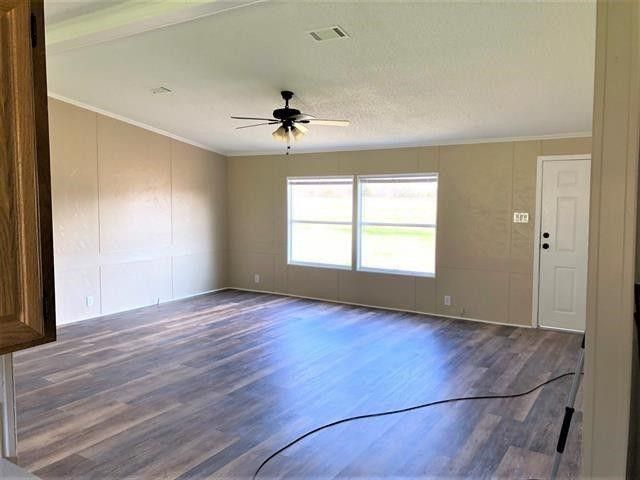 141 Spur 190, Streetman, TX 75859