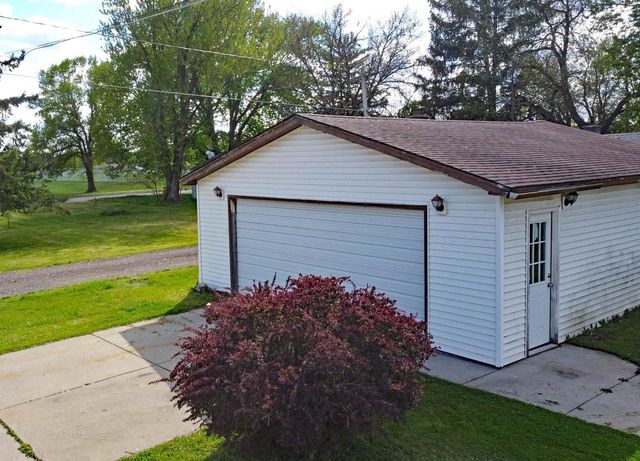 720 LaCrosse Street, Mauston, WI 53948