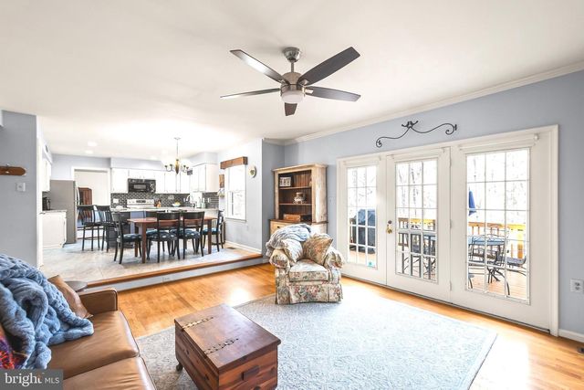 4458 BRITON CT, Woodbridge, VA 22192