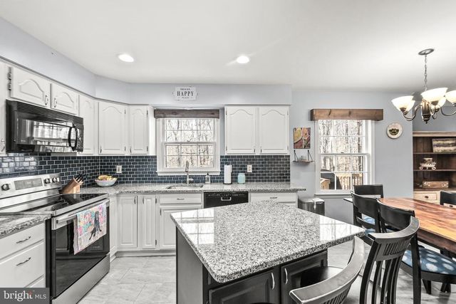 4458 BRITON CT, Woodbridge, VA 22192