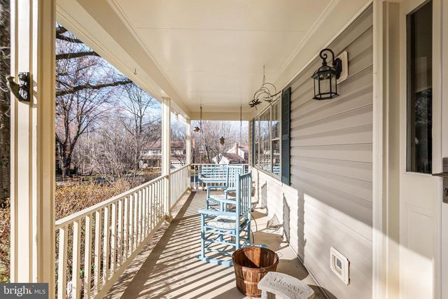 4458 BRITON CT, Woodbridge, VA 22192