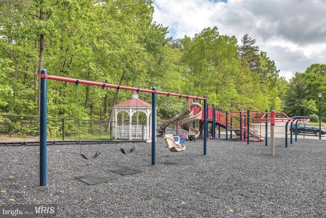 4458 BRITON CT, Woodbridge, VA 22192