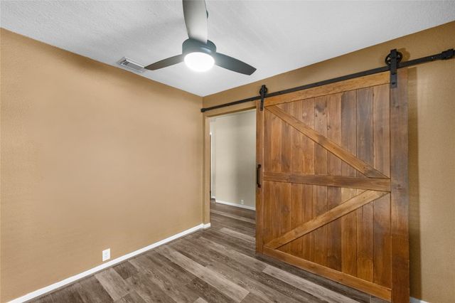10311 Falling River Drive, Houston, TX 77095