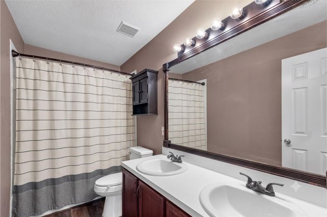 10311 Falling River Drive, Houston, TX 77095