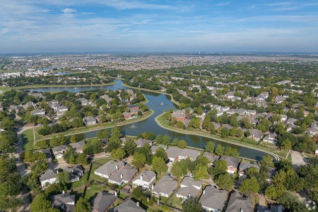 10311 Falling River Drive, Houston, TX 77095