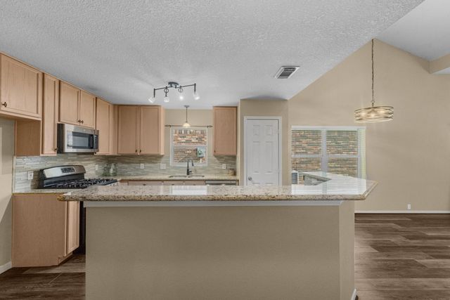 10311 Falling River Drive, Houston, TX 77095