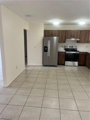 4021 Sena LN, Labelle, FL 33935