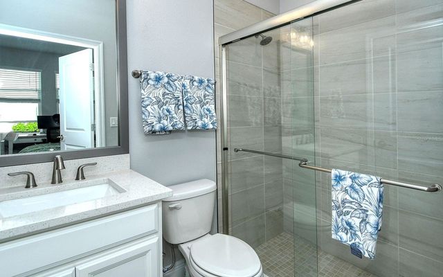 2300 LINDSTROM STREET, Sarasota, FL 34237