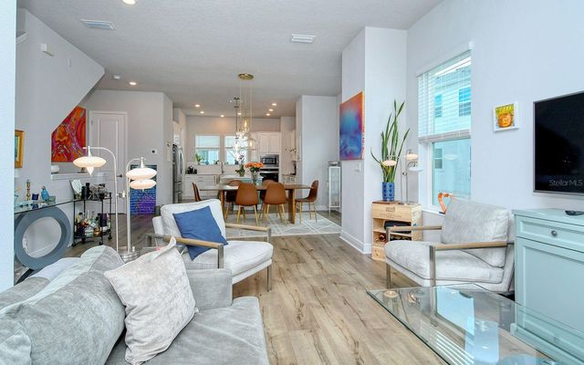2300 LINDSTROM STREET, Sarasota, FL 34237