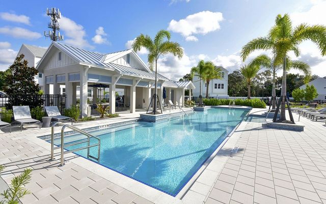 2300 LINDSTROM STREET, Sarasota, FL 34237