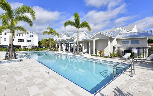 2300 LINDSTROM STREET, Sarasota, FL 34237