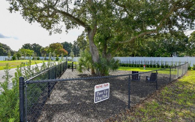 2300 LINDSTROM STREET, Sarasota, FL 34237