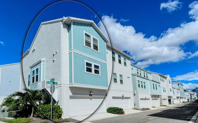 2300 LINDSTROM STREET, Sarasota, FL 34237