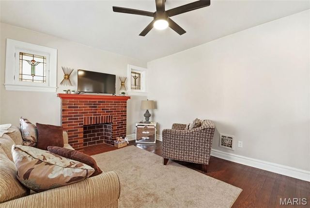 3430 Juniata Street, St Louis, MO 63118