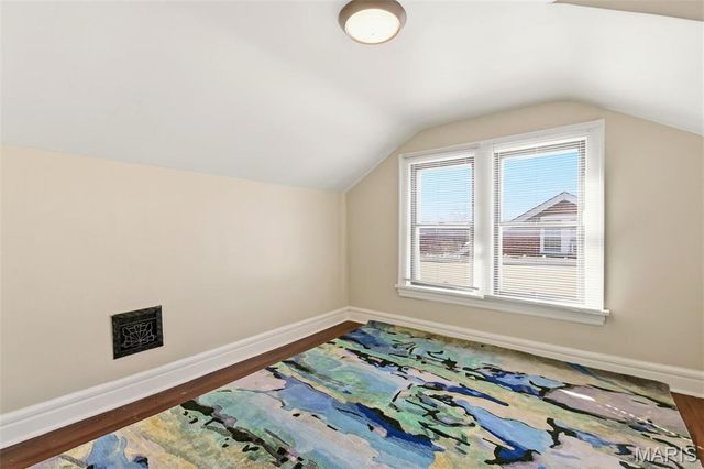 3430 Juniata Street, St Louis, MO 63118