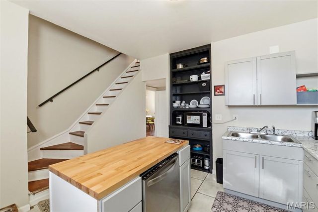 3430 Juniata Street, St Louis, MO 63118