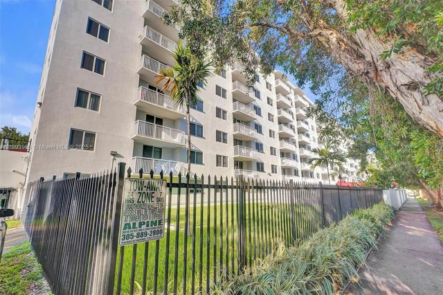 1251 NE 108th St 610, Miami, FL 33161