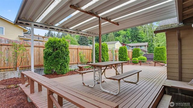 12380 SE 221st Street, Kent, WA 98031
