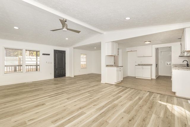 21 Virgina Drive, Woodruff, SC 29388
