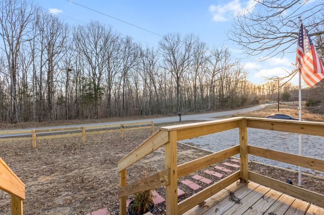 2640 Tower Rd, Nunnelly, TN 37137