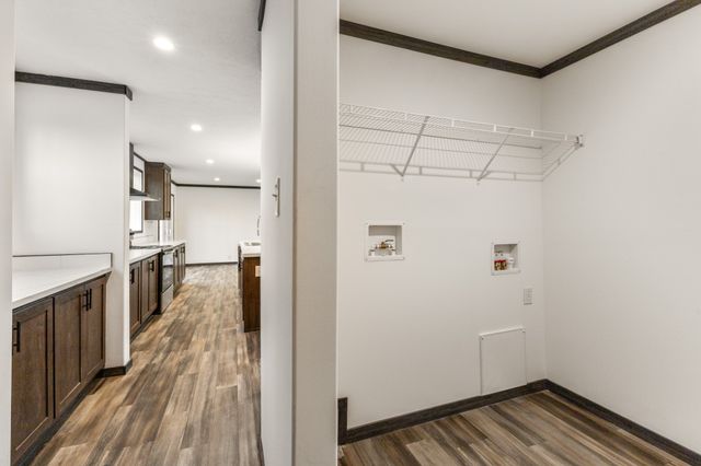 2640 Tower Rd, Nunnelly, TN 37137