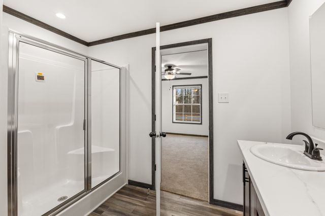 2640 Tower Rd, Nunnelly, TN 37137