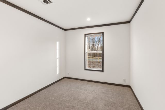 2640 Tower Rd, Nunnelly, TN 37137