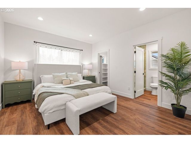 718 W 19TH St, Vancouver, WA 98660