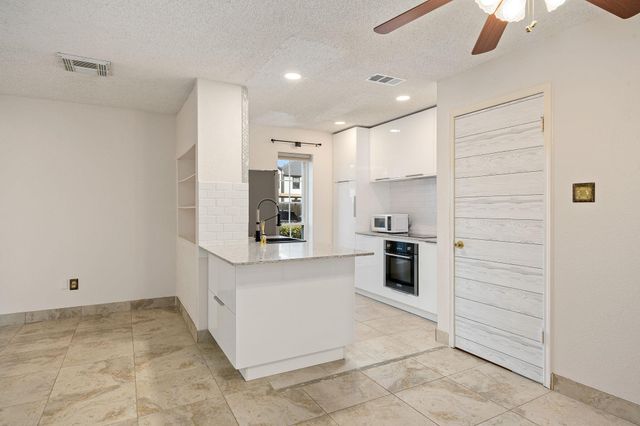 3600 Jeanetta Street 502, Houston, TX 77063