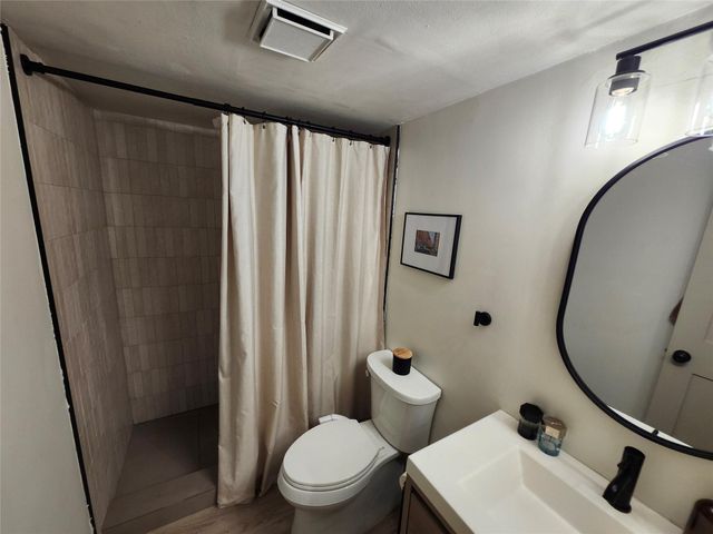 10004 WINDING LAKE RD 101, Sunrise, FL 33351