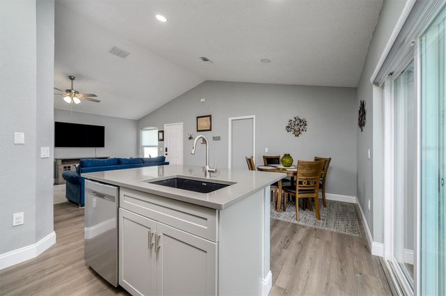 30516 BIRDHOUSE DRIVE, Wesley Chapel, FL 33545