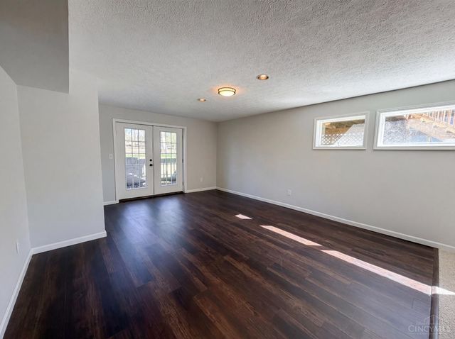 1038 8 Mile Road, Anderson Twp, OH 45255