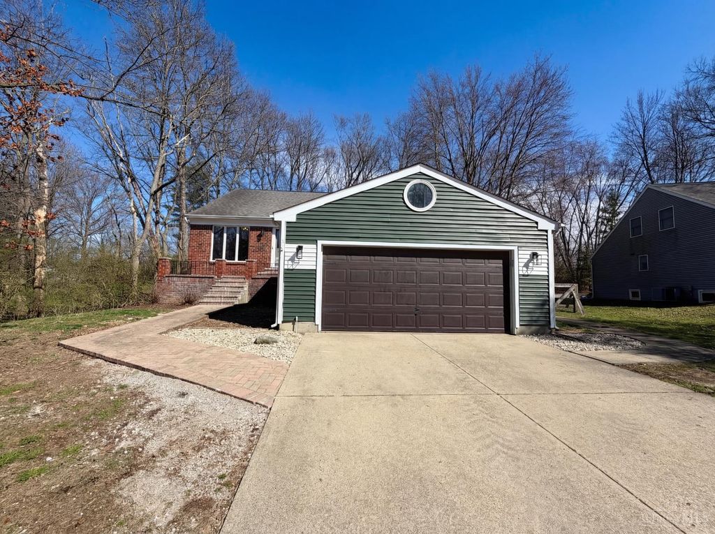 1038 8 Mile Road, Anderson Twp, OH 45255