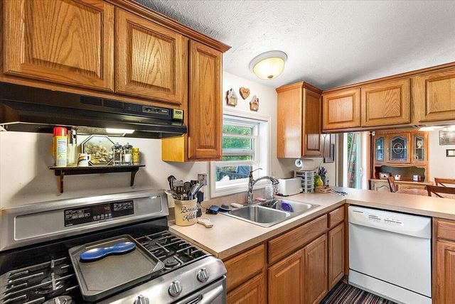 9423 E Baker Road, Hesperia, MI 49421