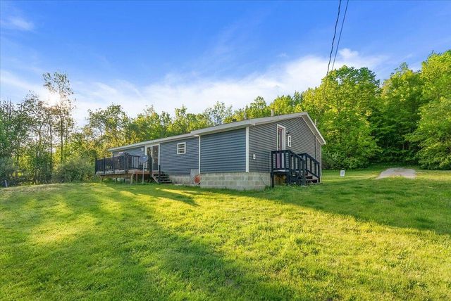 9423 E Baker Road, Hesperia, MI 49421