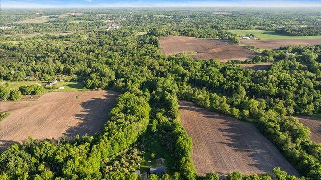 9423 E Baker Road, Hesperia, MI 49421